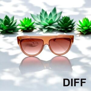 DIFF Sunglasses / Georgie Guava Frames with Pink Gradient Lenses